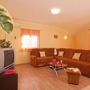  Apartament Mara