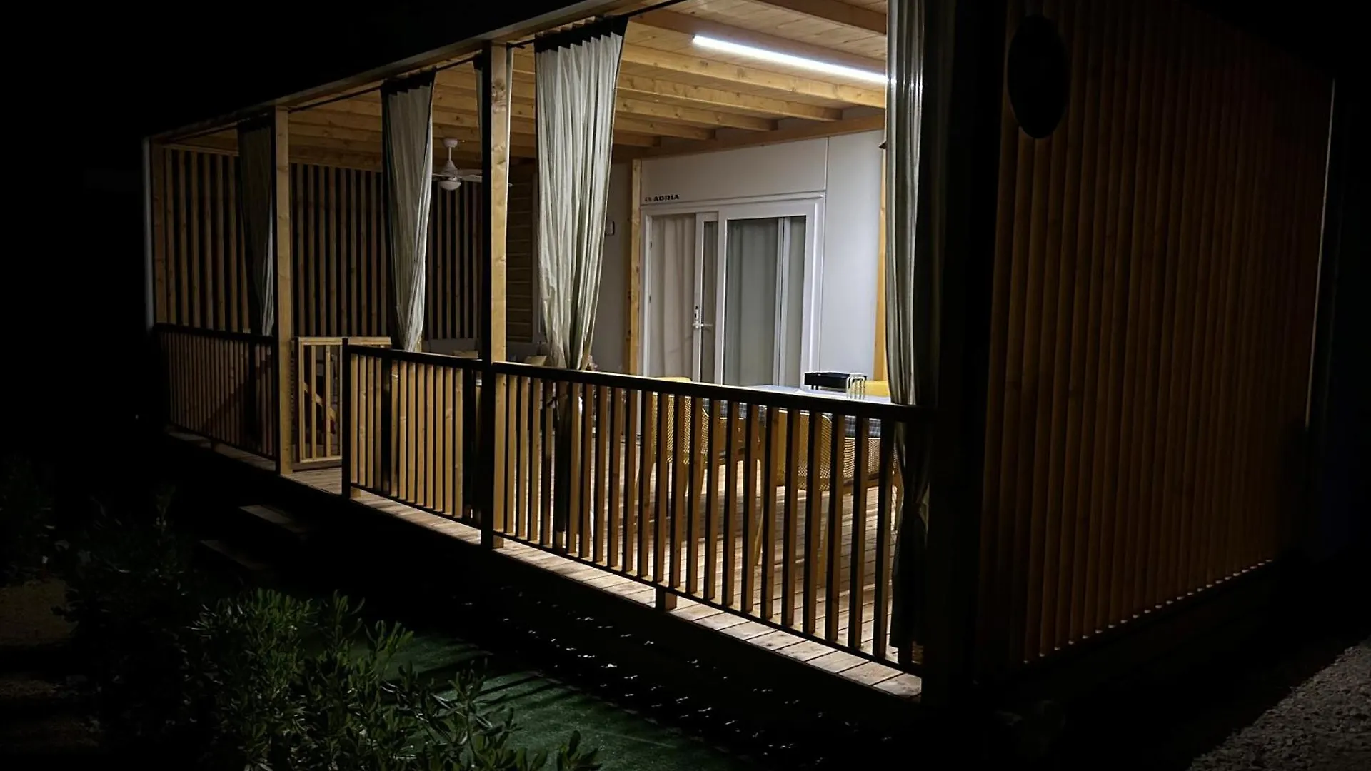 O'Live Premium Mobile Home Drage