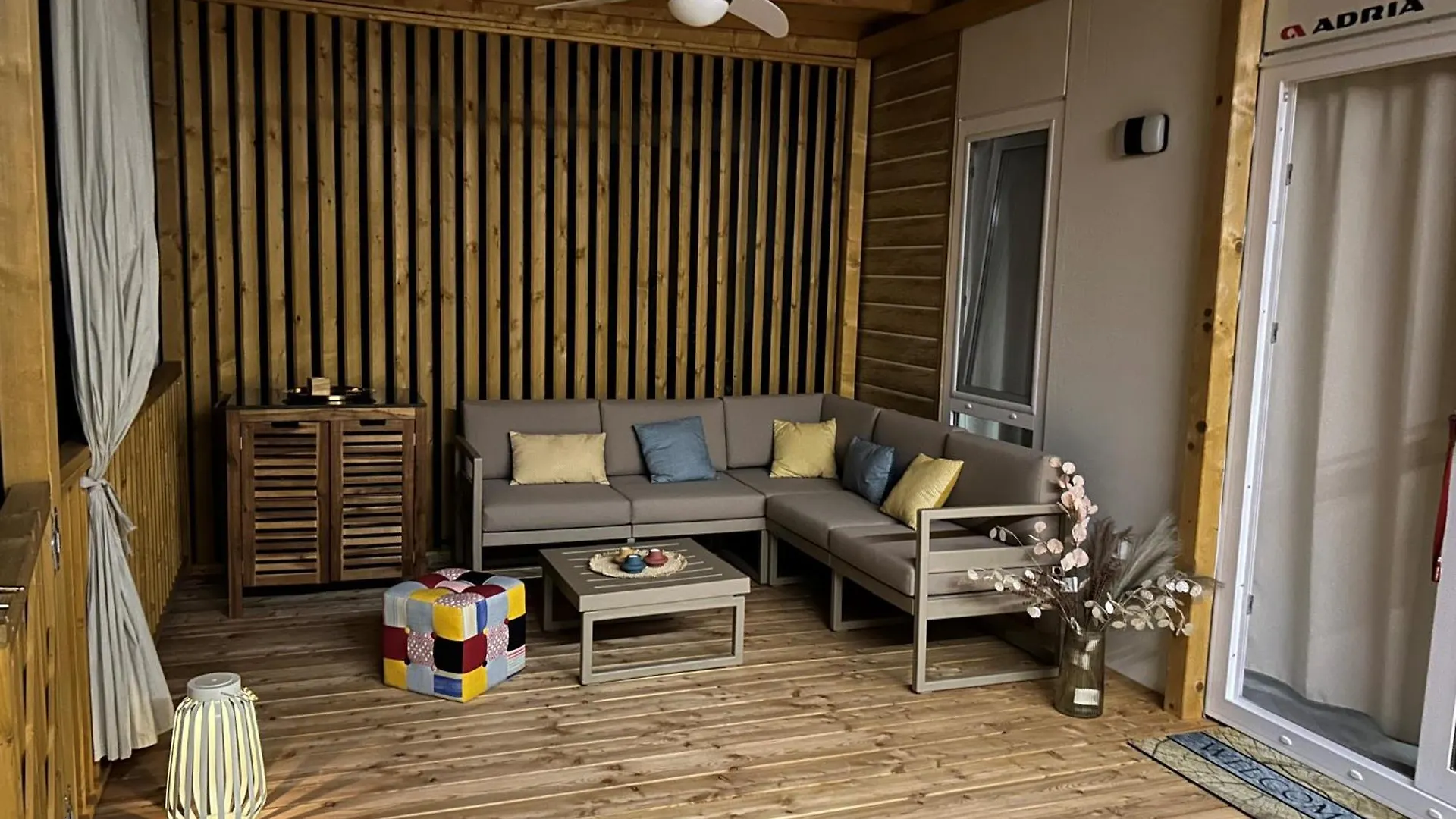 Campsite O'Live Premium Mobile Home Drage